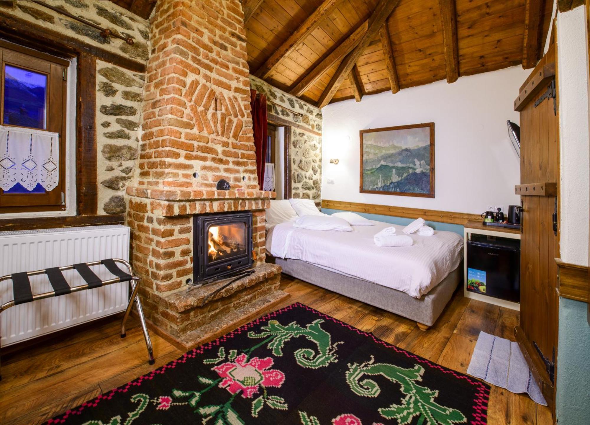 Hotel Agios Germanos Extérieur photo