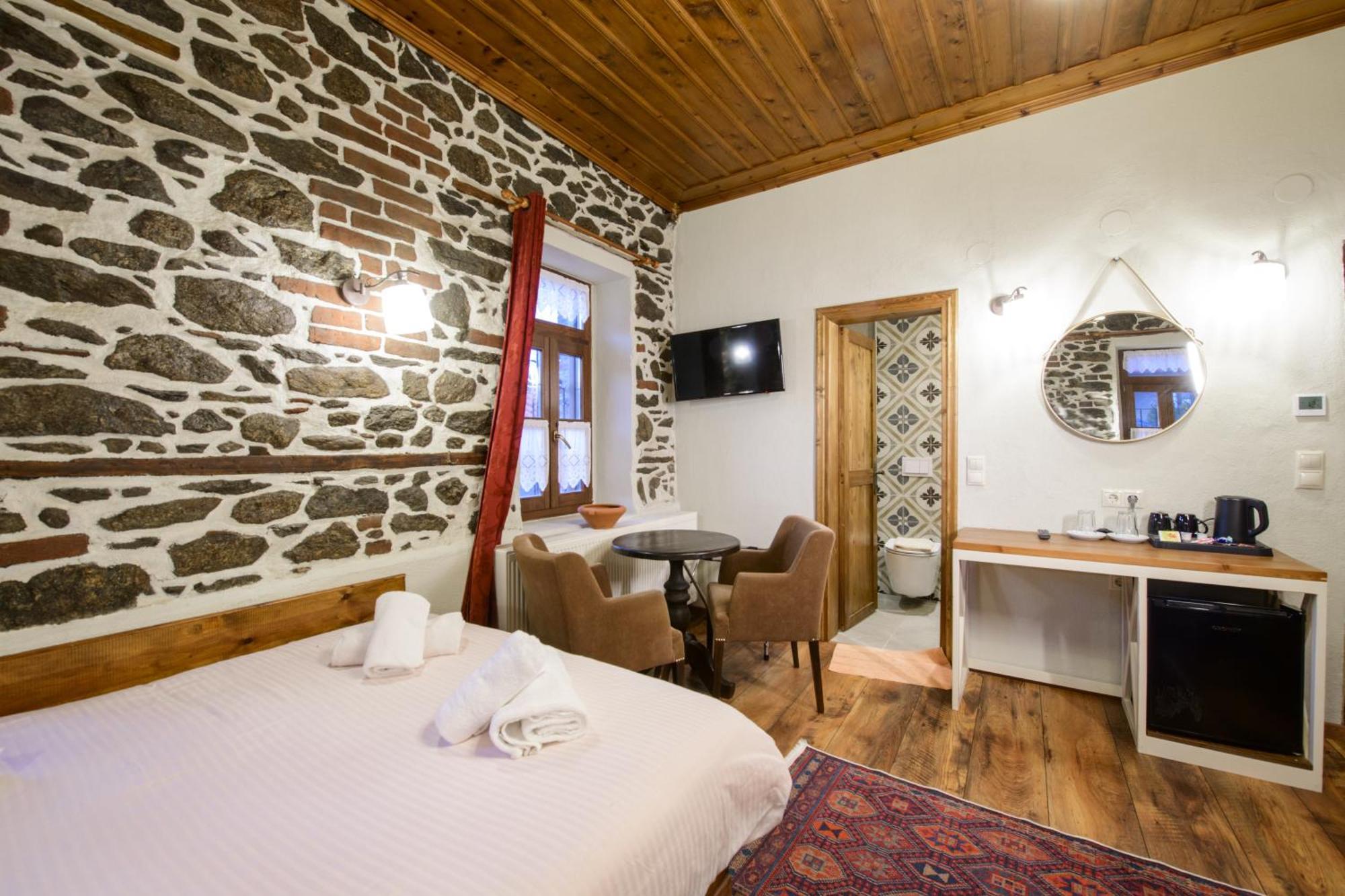 Hotel Agios Germanos Extérieur photo