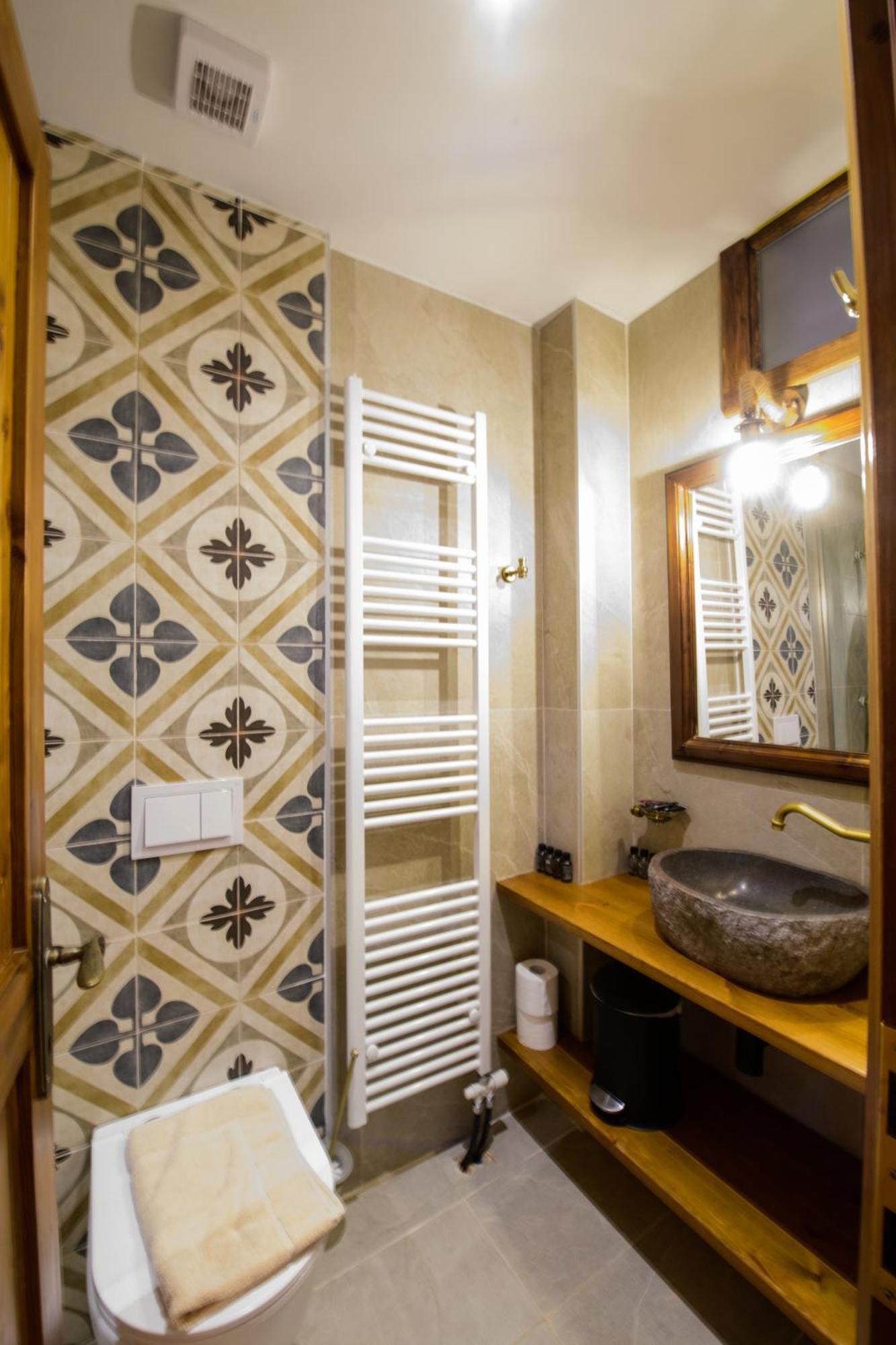 Hotel Agios Germanos Extérieur photo