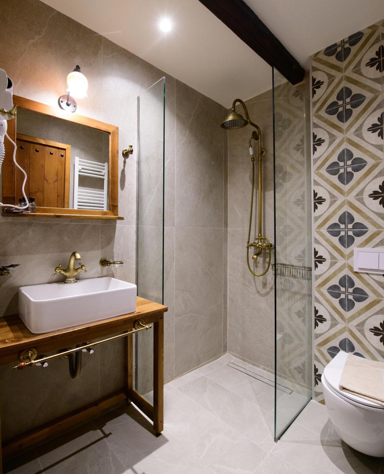 Hotel Agios Germanos Extérieur photo