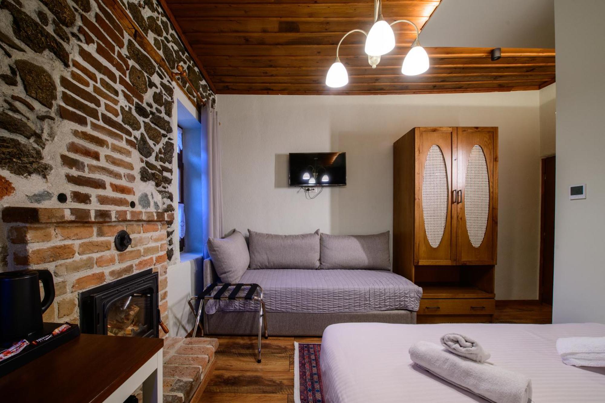 Hotel Agios Germanos Extérieur photo