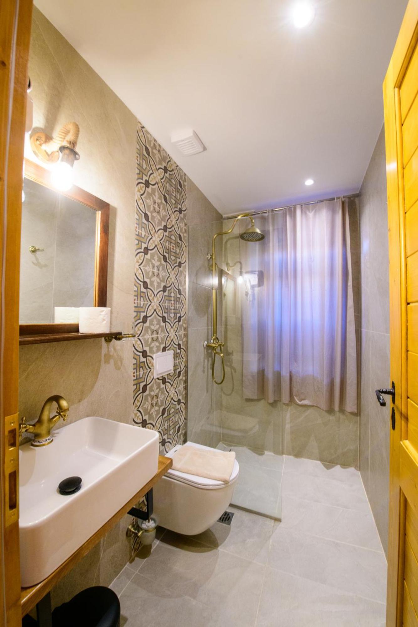 Hotel Agios Germanos Extérieur photo